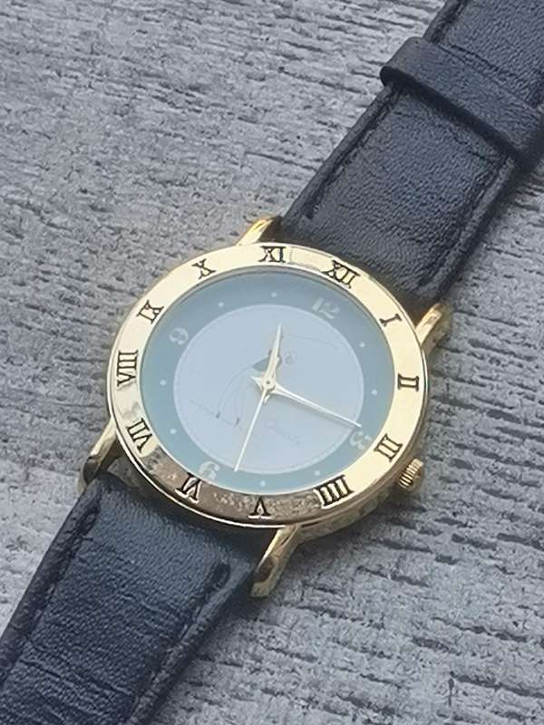 MENS CHEVAL GOLD WATCH IN EXCELLENT WORKING CONDITION