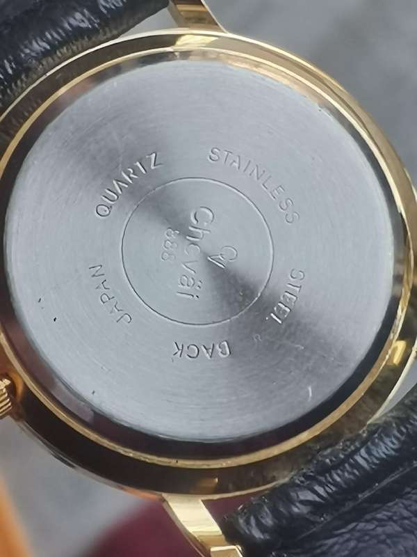MENS CHEVAL GOLD WATCH IN EXCELLENT WORKING CONDITION