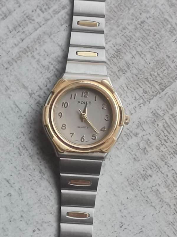 LADIES POISE TWO TONE WATCH IN EXCELLENT WORKING CONDITION