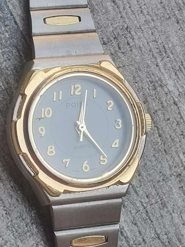 LADIES POISE TWO TONE WATCH IN EXCELLENT WORKING CONDITION