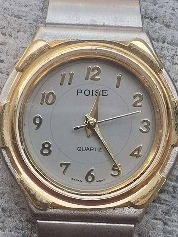 LADIES POISE TWO TONE WATCH IN EXCELLENT WORKING CONDITION