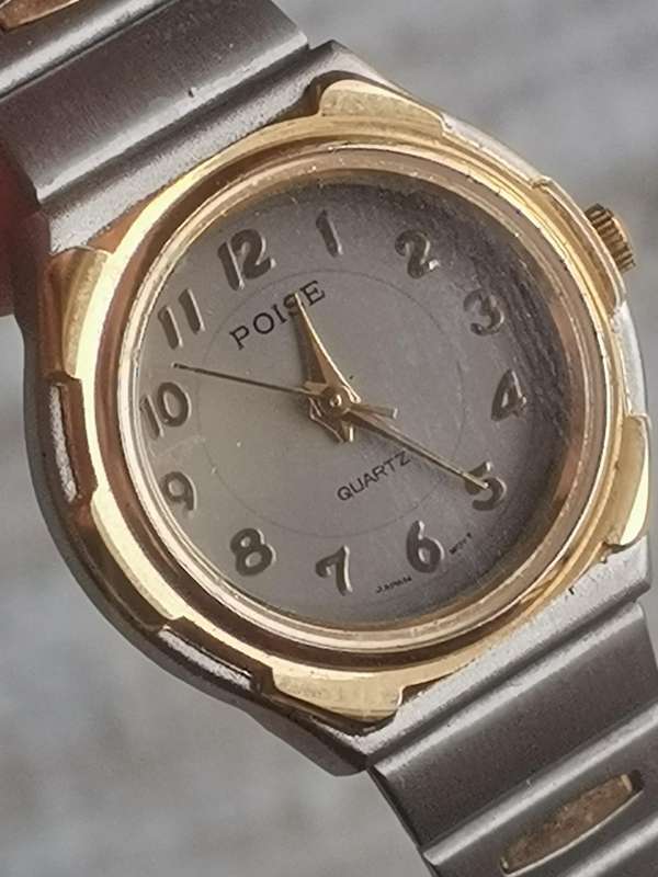 LADIES POISE TWO TONE WATCH IN EXCELLENT WORKING CONDITION