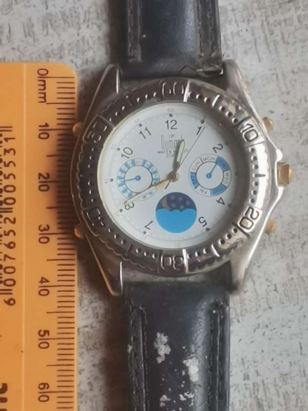 MENS DUMONT 200M WATCH IN EXCELLENT WORKING CONDITION