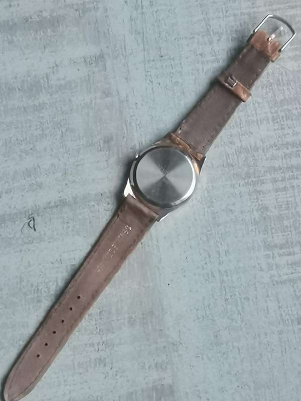 MENS/BOYS VINTAGE JUSTIN MICKEY MOUSE WATCH IN EXCELLENT WORKING CONDITION