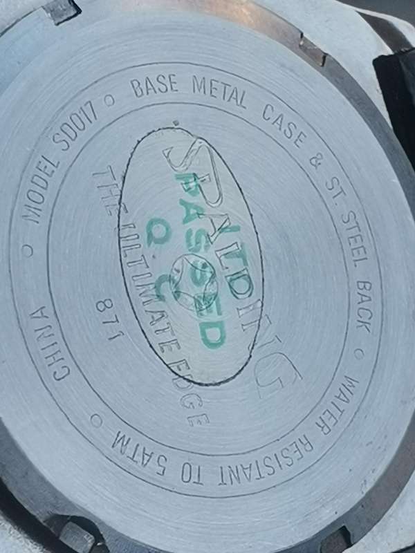 MENS VINTAGE SPALDING DIGITAL WATCH - READ DESCRIPTION
