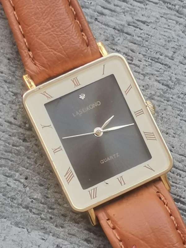 MENS VINTAGE LASEIKONO WATCH IN EXCELLENT WORKING CONDITION
