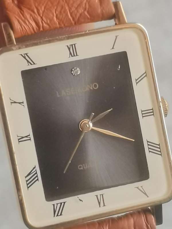 MENS VINTAGE LASEIKONO WATCH IN EXCELLENT WORKING CONDITION
