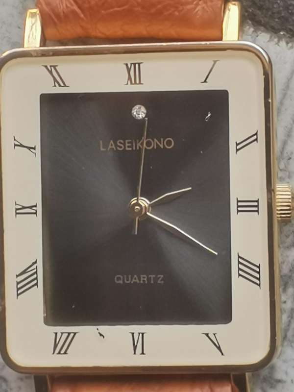 MENS VINTAGE LASEIKONO WATCH IN EXCELLENT WORKING CONDITION
