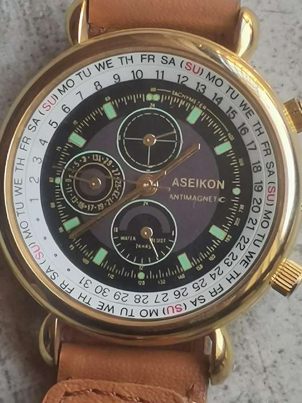 Men's Vintage Aseikon Antimagnetic Manual Winding Watch