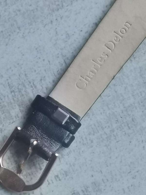 LADIES CHARLES DELON 24K GOLD PLATED WATCH IN EXCELLENT WORKING CONDITION