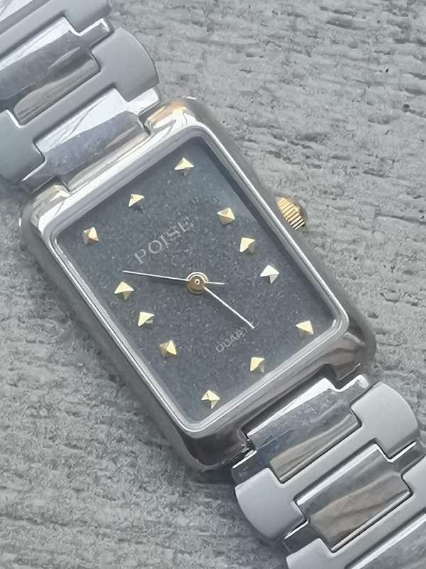 LADIES STAINLESS STEEL POISE WATCH IN EXCELLENT WORKING CONDITION