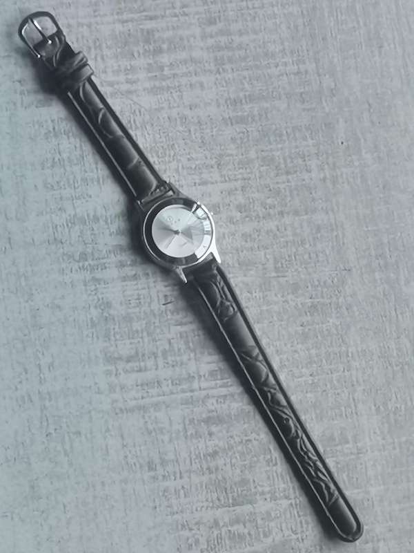 Ladies Farah Watch in Excellent Working Condition