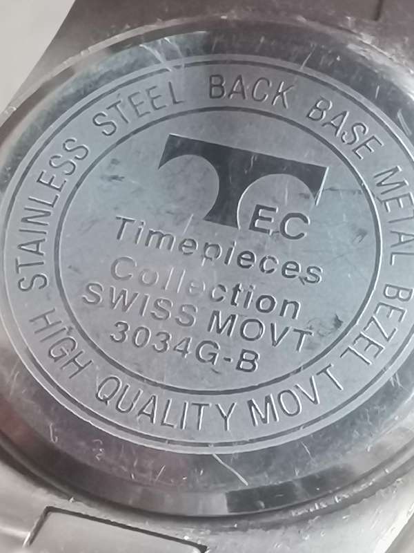 MENS TEC STAINLESS STEEL 2 TONE WATCH IN EXCELLENT WORKING CONDITION