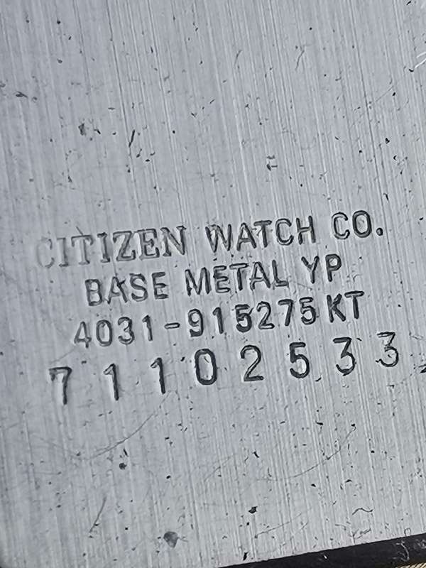 LADIES CITIZEN WATCH WITH EXTRA STRAP IN EXCELLENT WORKING CONDITION