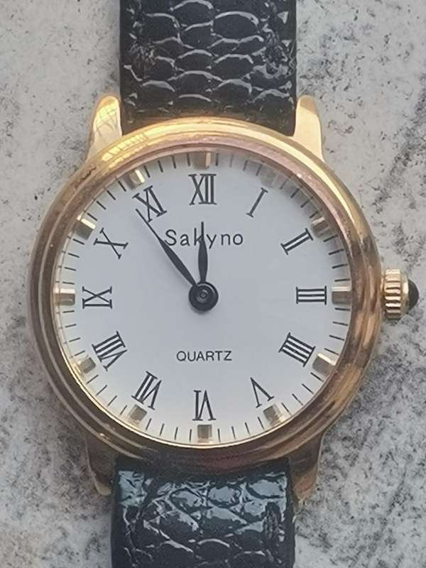 LADIES SAKYNO GOLD PLATED WATCH IN EXCELLENT WORKING CONDITION