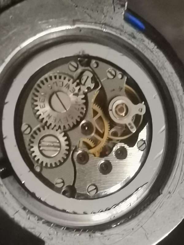 MENS VINTAGE NELSON 17 JEWELS WATCH IN GOOD WORKING CONDITION