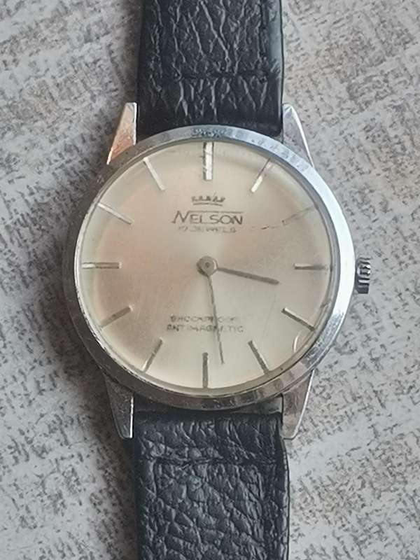 MENS VINTAGE NELSON 17 JEWELS WATCH IN GOOD WORKING CONDITION