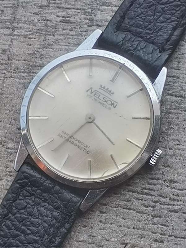 MENS VINTAGE NELSON 17 JEWELS WATCH IN GOOD WORKING CONDITION