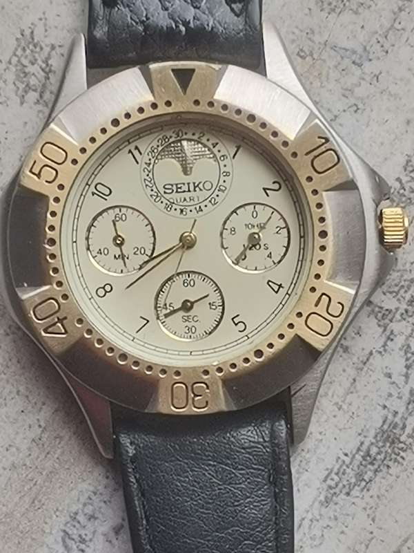 MENS SEIKO WATCH IN EXCELLENT WORKING CONDITION