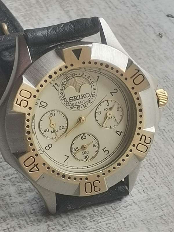 MENS SEIKO WATCH IN EXCELLENT WORKING CONDITION