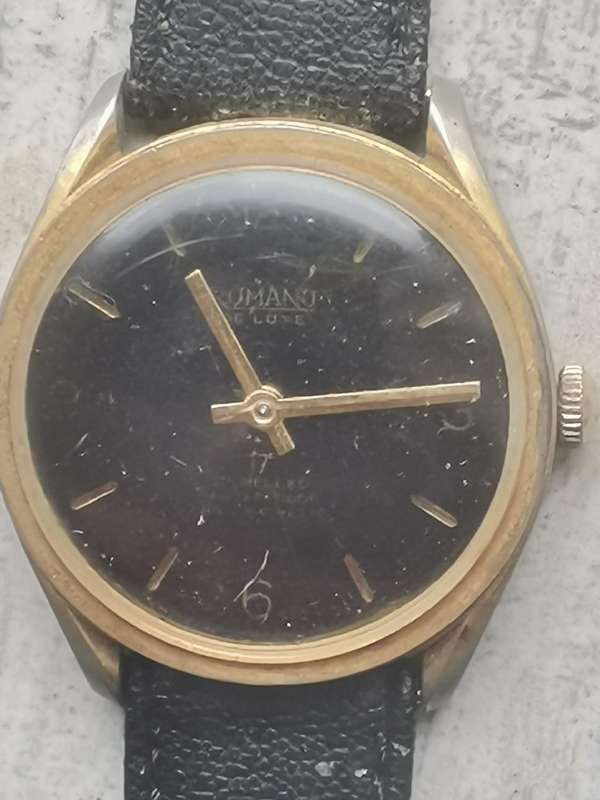 VINTAGE MENS ROMANO DELUXE 17 JEWELS WATCH IN EXCELLENT WORKING CONDITION