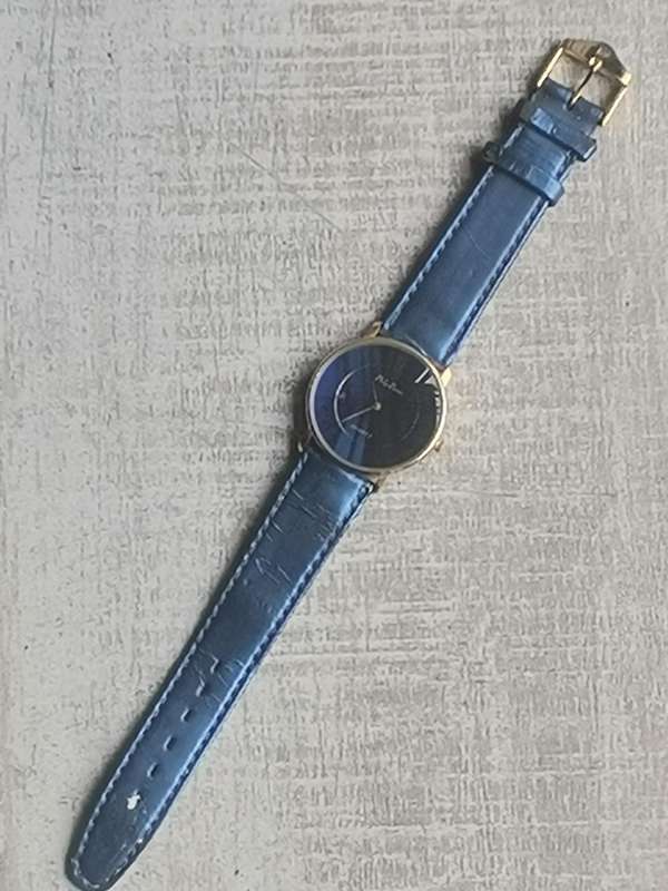 LADIES ALL BLUE PHILIP PERSIO SWISS MADE WATCH IN EXCELLENT WORKING CONDITION