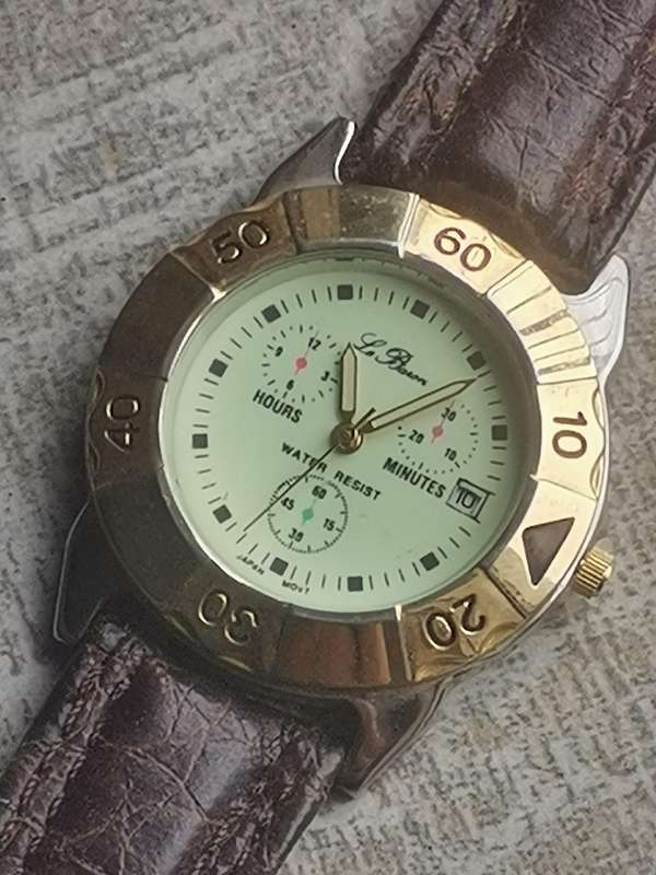 MENS LE BARON WATCH IN EXCELLENT WORKING CONDITION