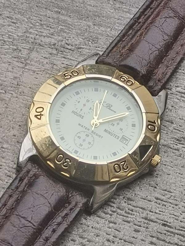 MENS LE BARON WATCH IN EXCELLENT WORKING CONDITION