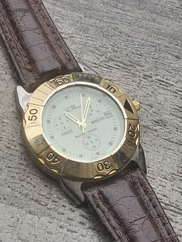 MENS LE BARON WATCH IN EXCELLENT WORKING CONDITION