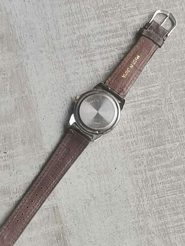MENS LE BARON WATCH IN EXCELLENT WORKING CONDITION