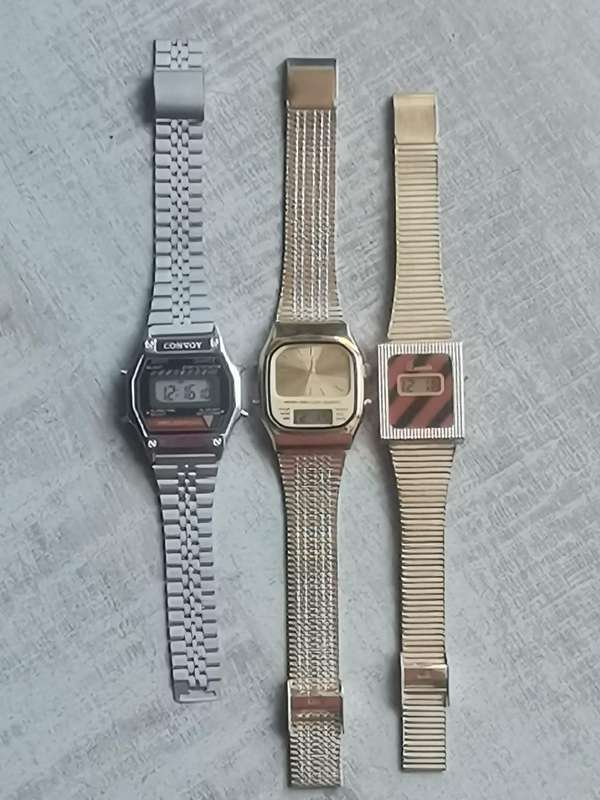 MENS VINTAGE DIGITAL WATCH COLLECTION ALL IN EXCELLENT WORKING CONDITION - BIDDING FOR ALL 3 WATCHES