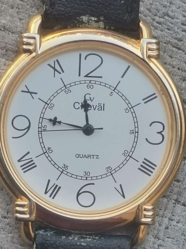 MENS VINTAGE CHEVAL GOLD PLATED WATCH IN EXCELLENT WORKING CONDITION