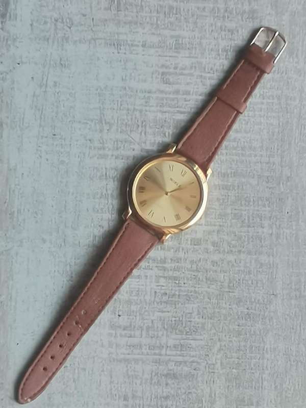 MENS VINTAGE NOBLE GOLD PLATED WATCH IN EXCELLENT WORKING CONDITION