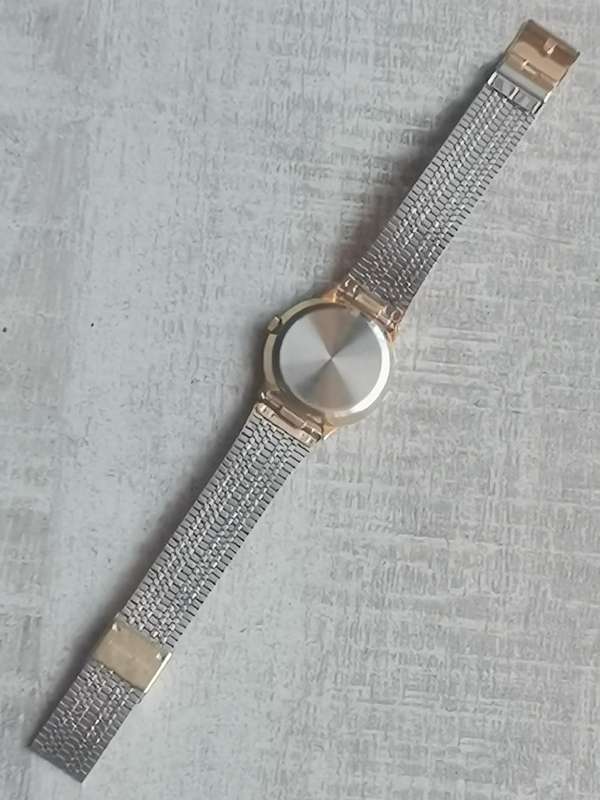 MENS VINTAGE OCCASION GOLD PLATED WATCH IN EXCELLENT WORKING CONDITION
