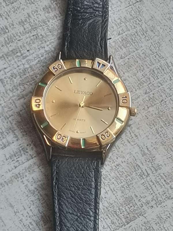 MENS LEVACO WATCH IN EXCELLENT WORKING CONDITION