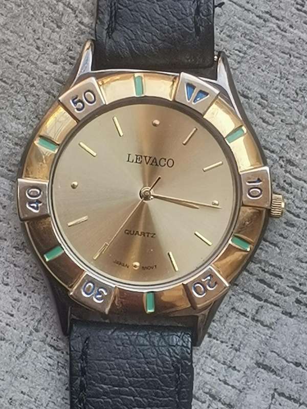 MENS LEVACO WATCH IN EXCELLENT WORKING CONDITION