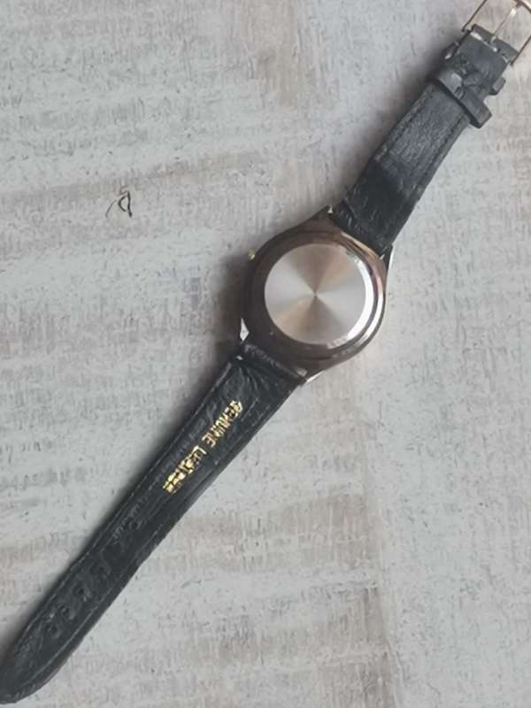 MENS LEVACO WATCH IN EXCELLENT WORKING CONDITION