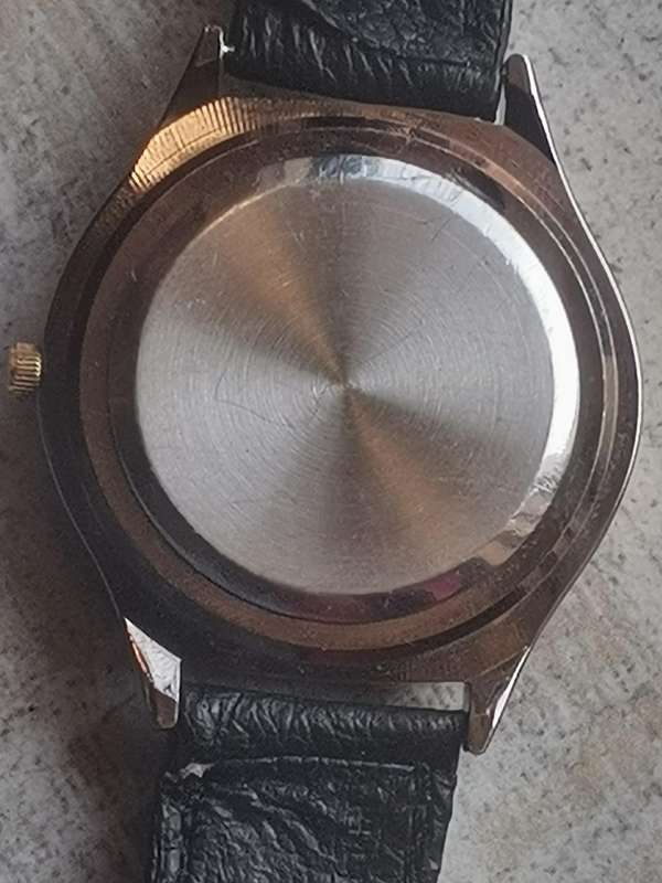 MENS LEVACO WATCH IN EXCELLENT WORKING CONDITION