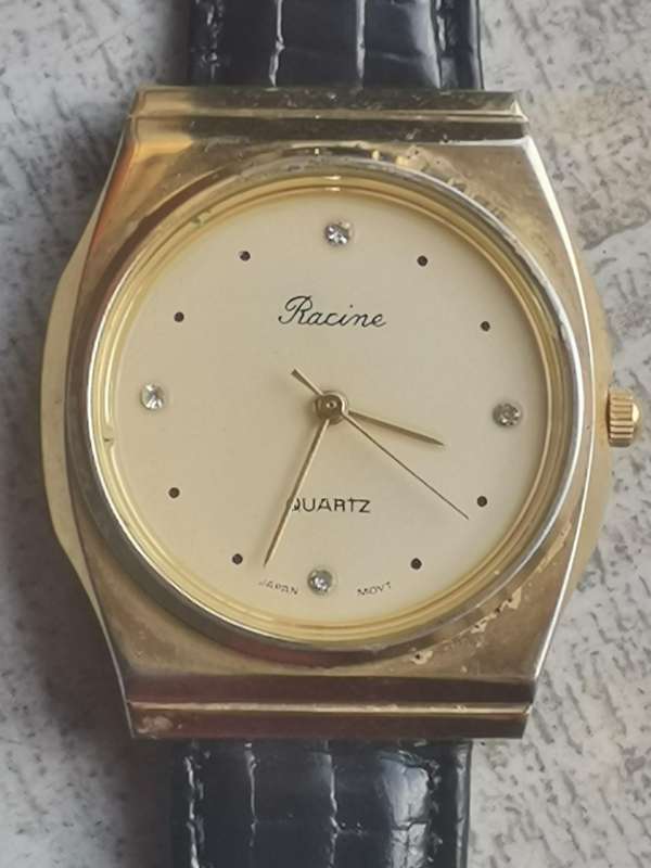 MENS VINTAGE RACINE WATCH IN EXCELLENT WORKING CONDITION