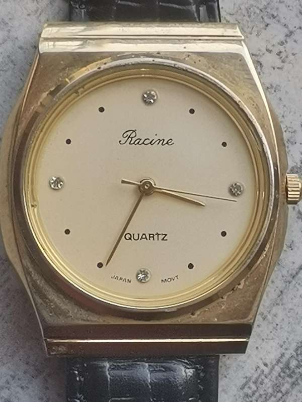 MENS VINTAGE RACINE WATCH IN EXCELLENT WORKING CONDITION