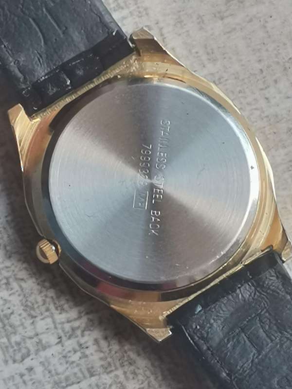MENS VINTAGE RACINE WATCH IN EXCELLENT WORKING CONDITION