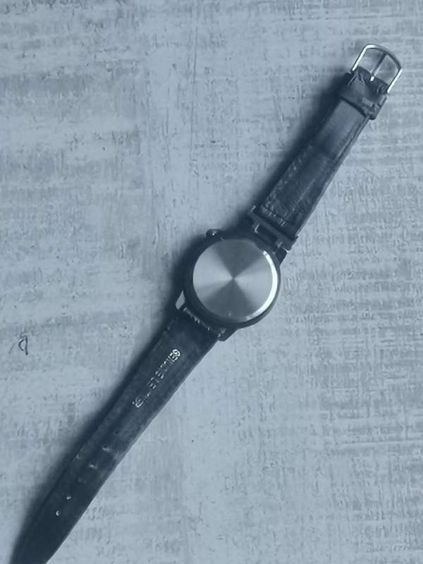MENS VINTAGE SAFARI TROPHY WATCH IN EXCELLENT WORKING CONDITION