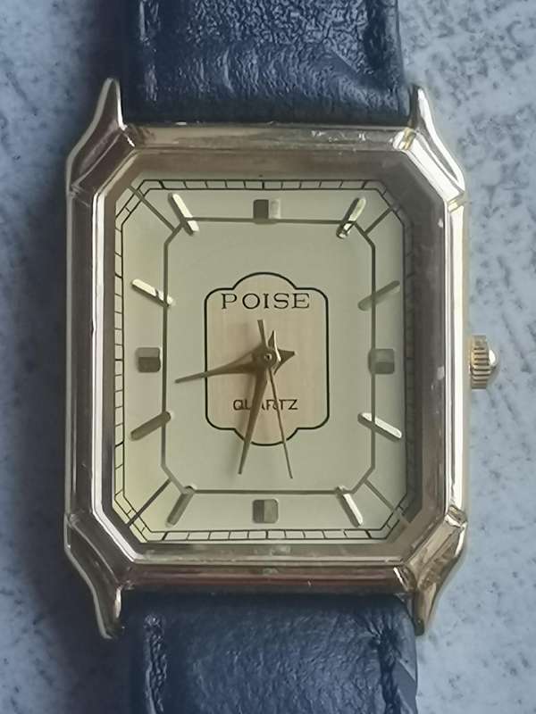 STUNNING LADIES POISE GOLD PLATED WATCH IN EXCELLENT WORKING CONDITION