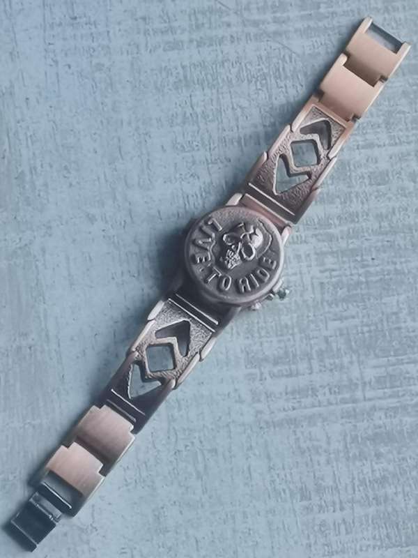 UNIQUE LADIES ZEBA LIVE TO RIDE WATCH IN EXCELLENT WORKING CONDITION