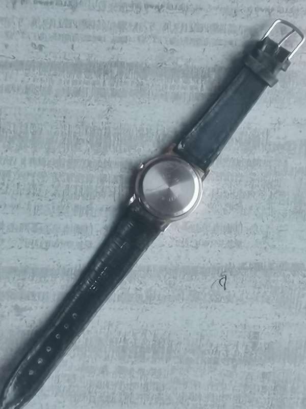MENS VINTAGE OCCASION WATCH IN EXCELLENT WORKING CONDITION
