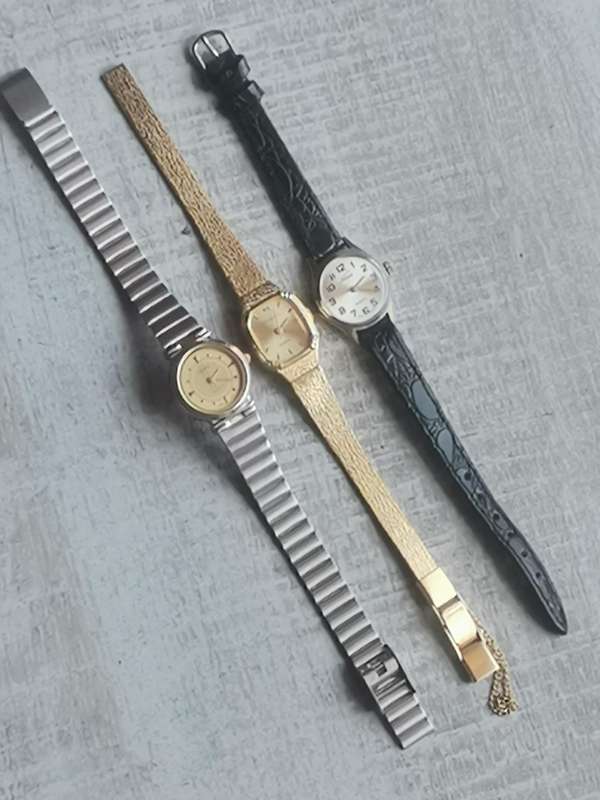 LADIES WATCH COLLECTION ALL IN EXCELLENT WORKING CONDITION - BIDDING FOR ALL 3 WATCHES