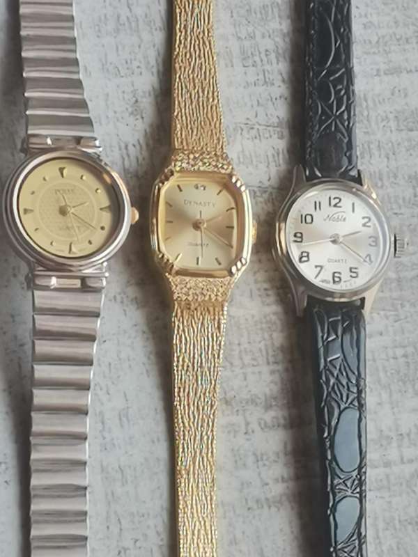 LADIES WATCH COLLECTION ALL IN EXCELLENT WORKING CONDITION - BIDDING FOR ALL 3 WATCHES