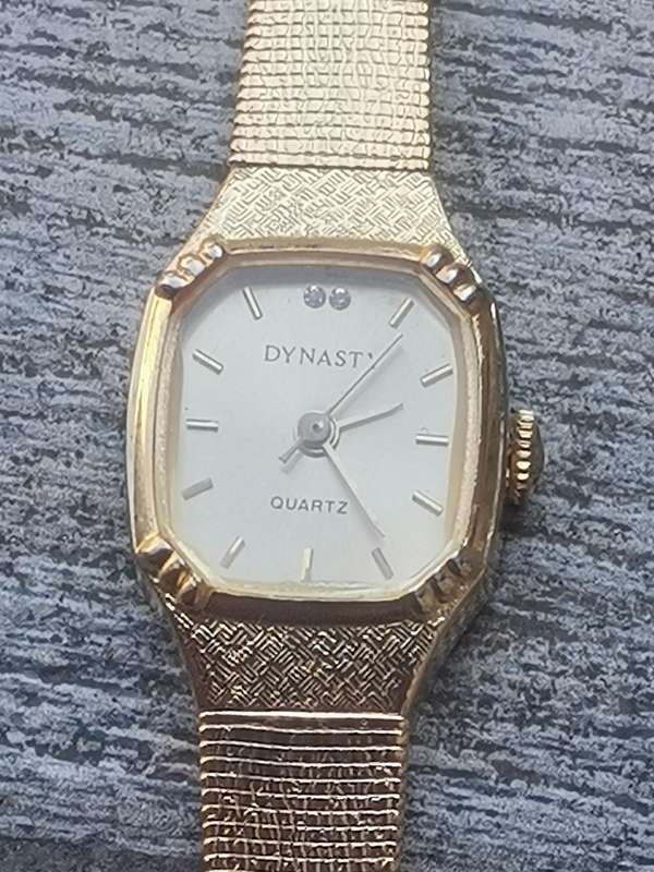 LADIES WATCH COLLECTION ALL IN EXCELLENT WORKING CONDITION - BIDDING FOR ALL 3 WATCHES