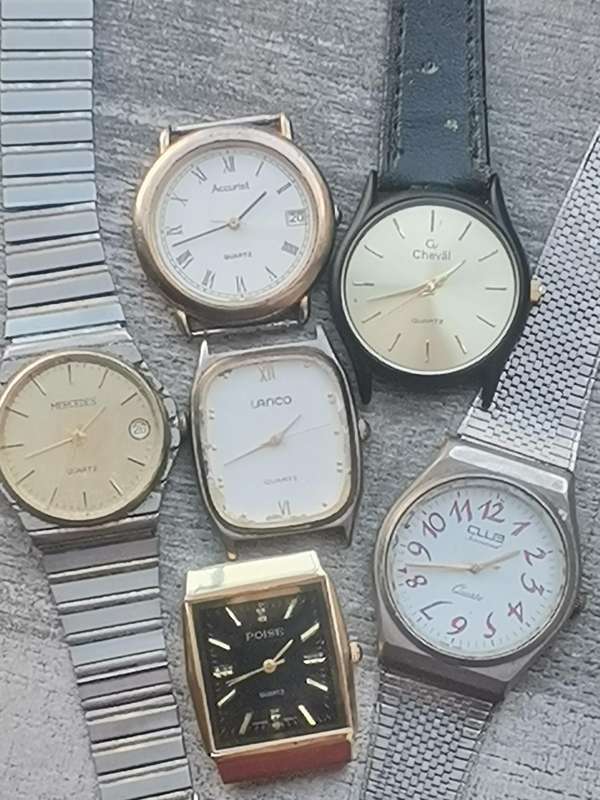 MENS VINTAGE QUARTZ WATCH COLLECTION - ALL IN GOOD WORKING CONDITION