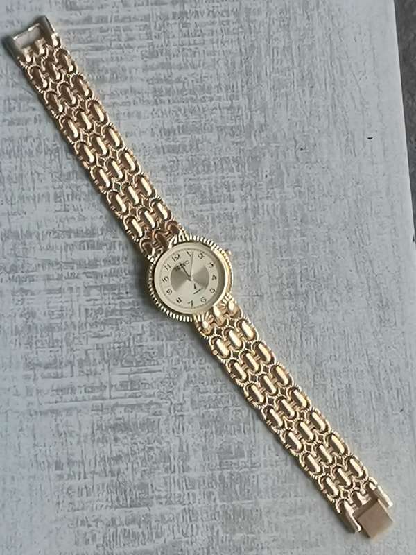 MENS VINTAGE SEIKO ALL GOLD WATCH IN EXCELLENT WORKING CONDITION - NEW OLD STOCK